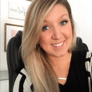 Hi there! 👋🏻 Click to learn more